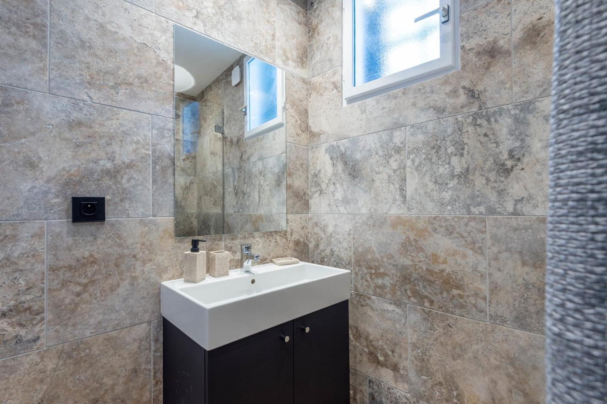 Le Beau Marcy - Contemporary City Centre Flat Annecy Esterno foto